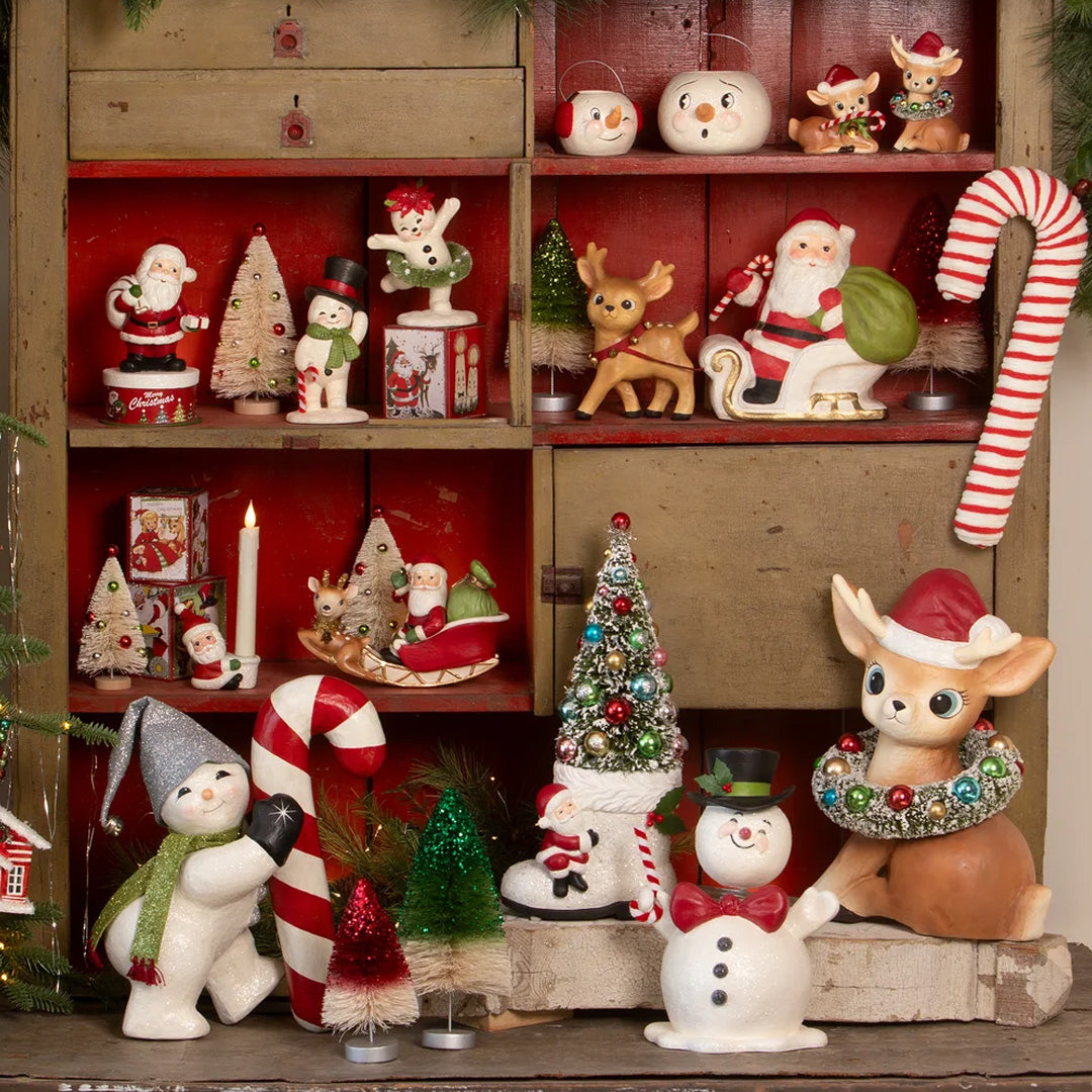 Cuddle Decor Bethany Lowe Good Day Mr. Frost lifestyle