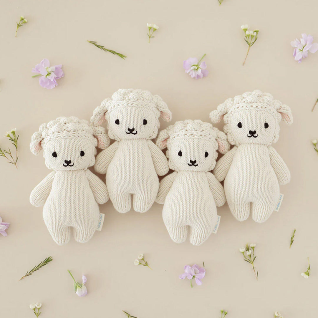 Cuddle Decor Cuddle Kind Baby Lamb set