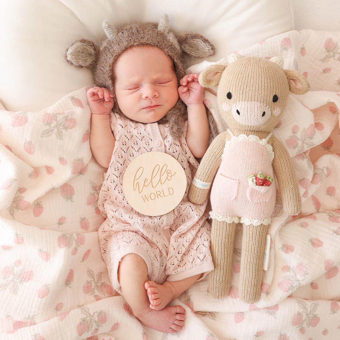 Cuddle Decor Cuddle Kind Ava the Cow Powder Pink lifestyle