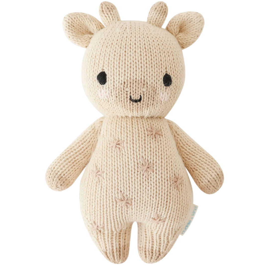 Cuddle and Kind Baby Giraffe front