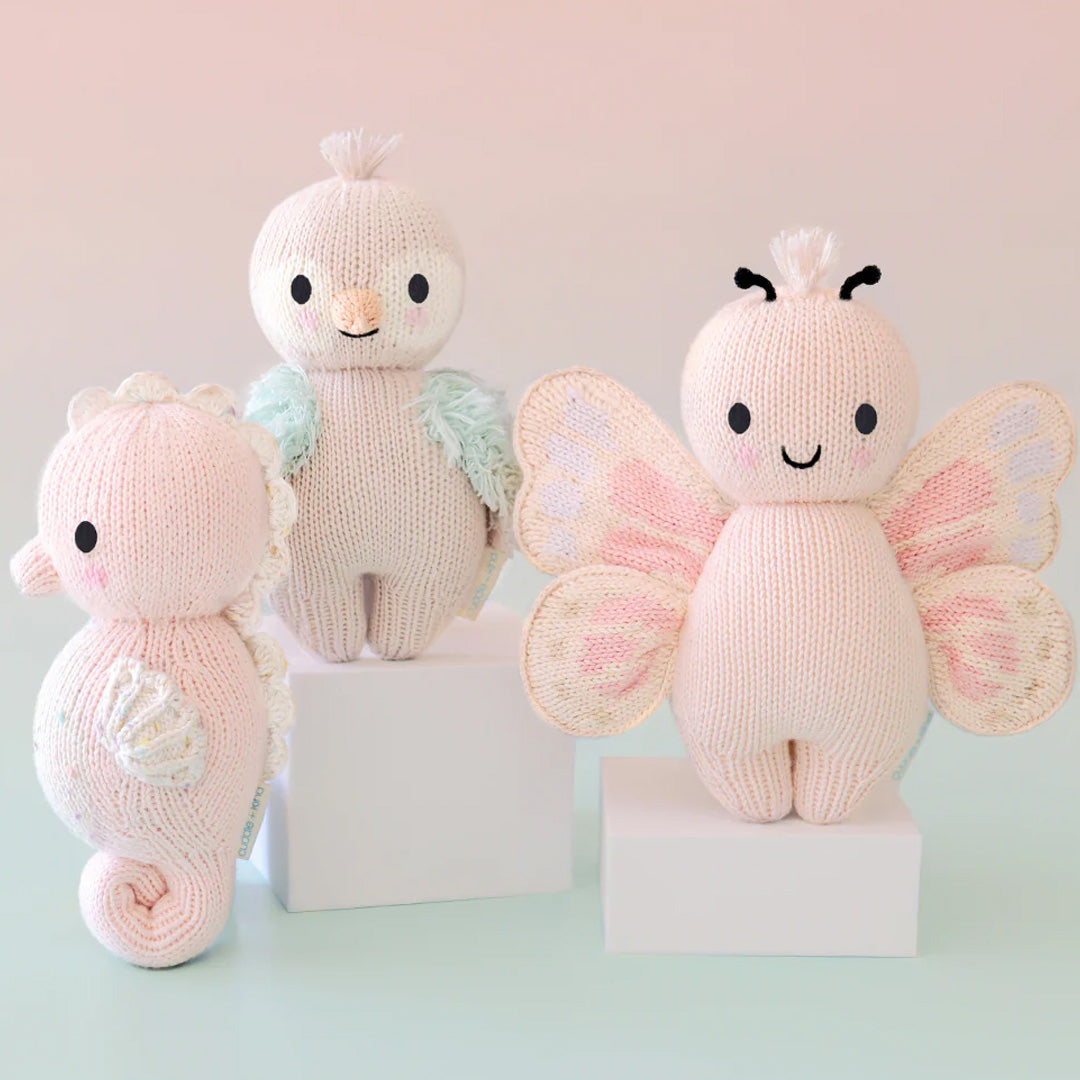 Cuddle Decor Cuddle and Kind Baby Seahorse Powder Pink set