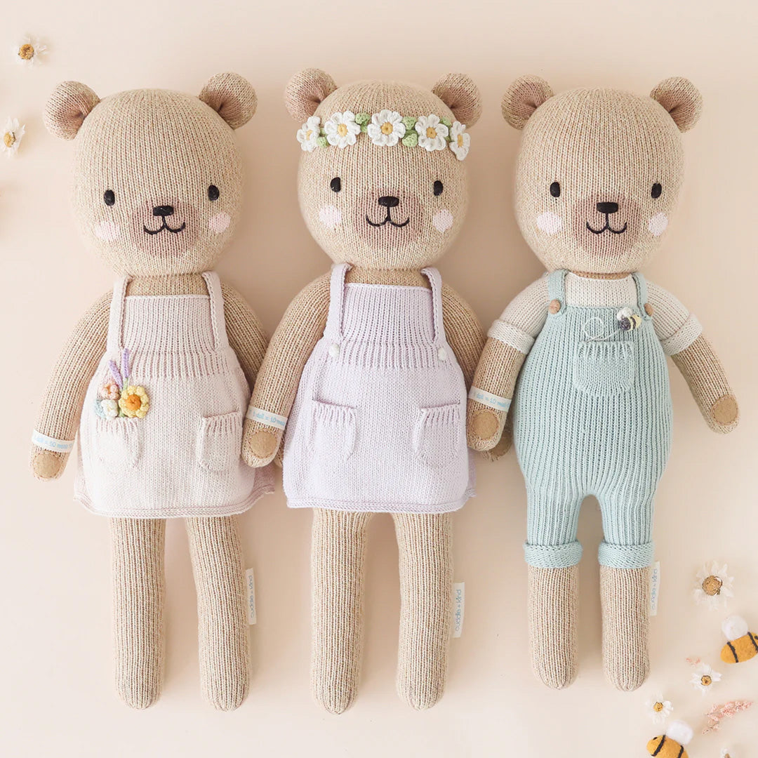 Cuddle Kind Charlie the Honey Bear 6