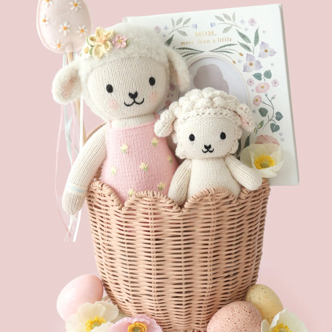 Cuddle Decor. Eleanor the Lamb by Cuddle+Kind front set