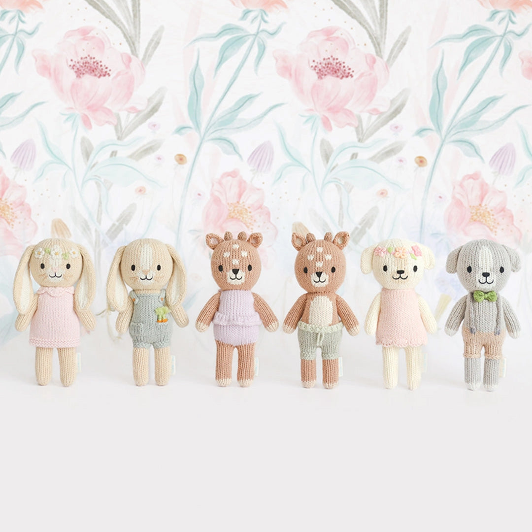 Tiny Noah the Dog 6"