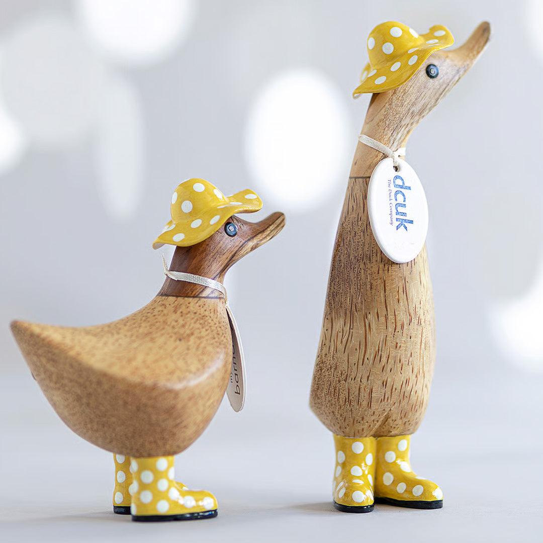 DCUK Spotty Hat & Boots Ducky YELLOW lifestyle set