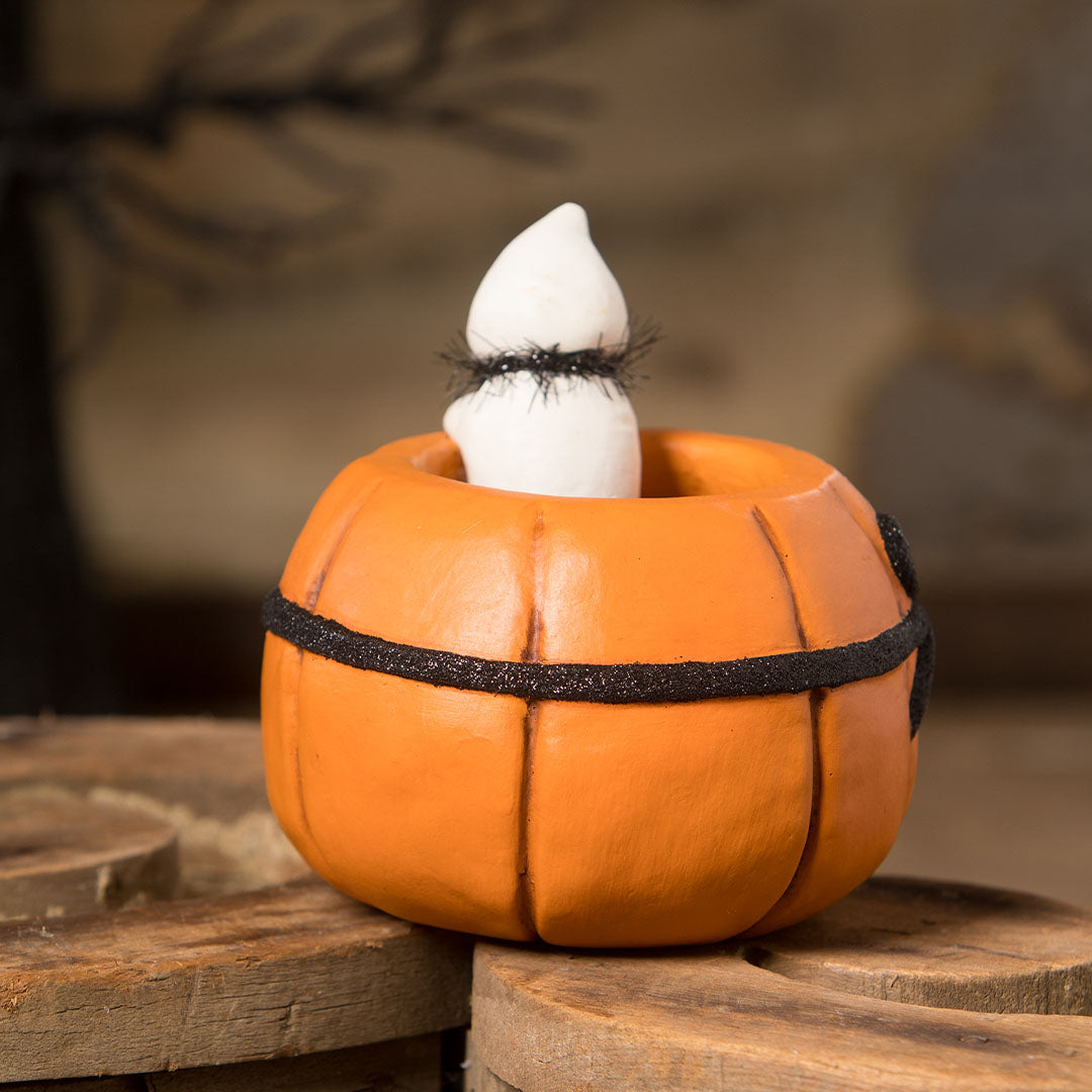 Michelle Allen JOL and Peeking Boo back life style