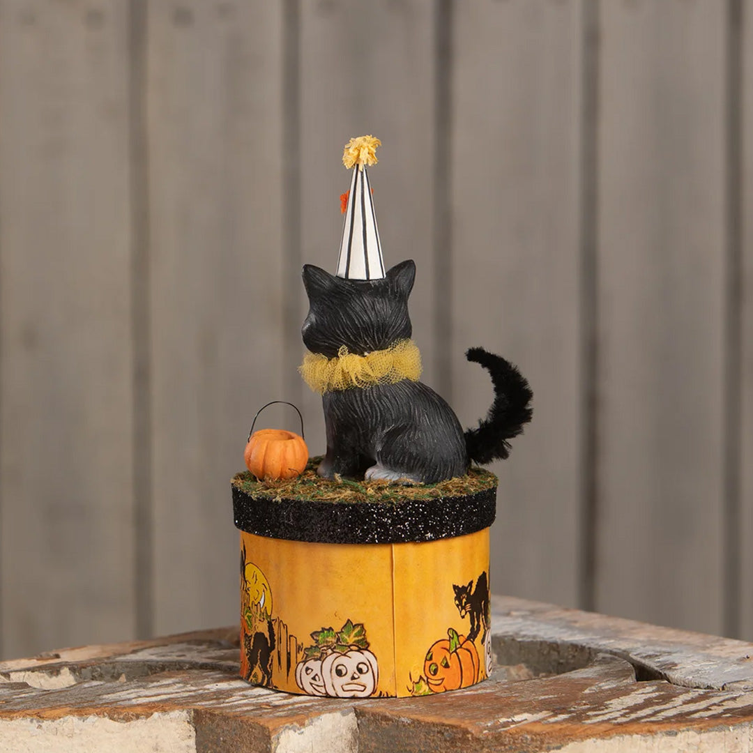 Bethany Lowe Cecil Cat on Box back lifestyle