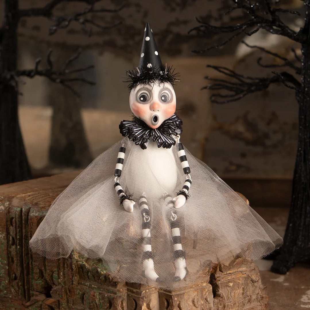 LeeAnn Kress Party Ghost Sitter front lifestyle