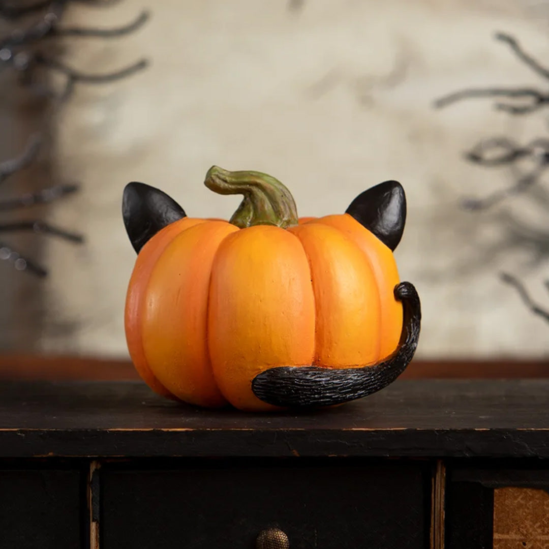Bethany Lowe Pumpkin Cat Luminary back lifestyle