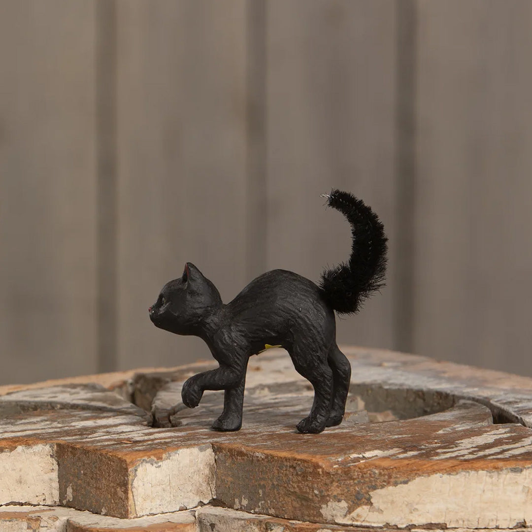 Bethany Lowe Scaredy Cat back lifestyle