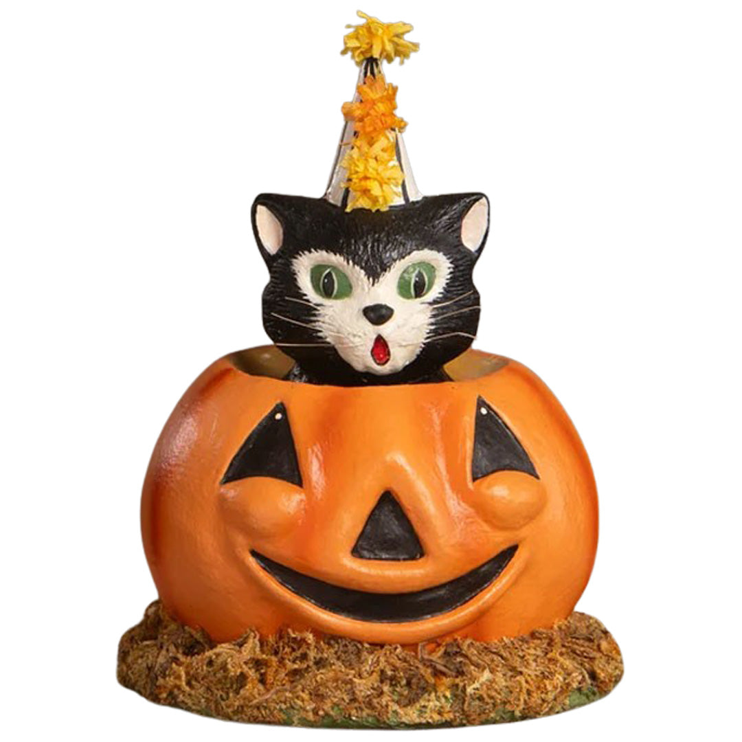 Bethany Lowe Cecils Hang Out front