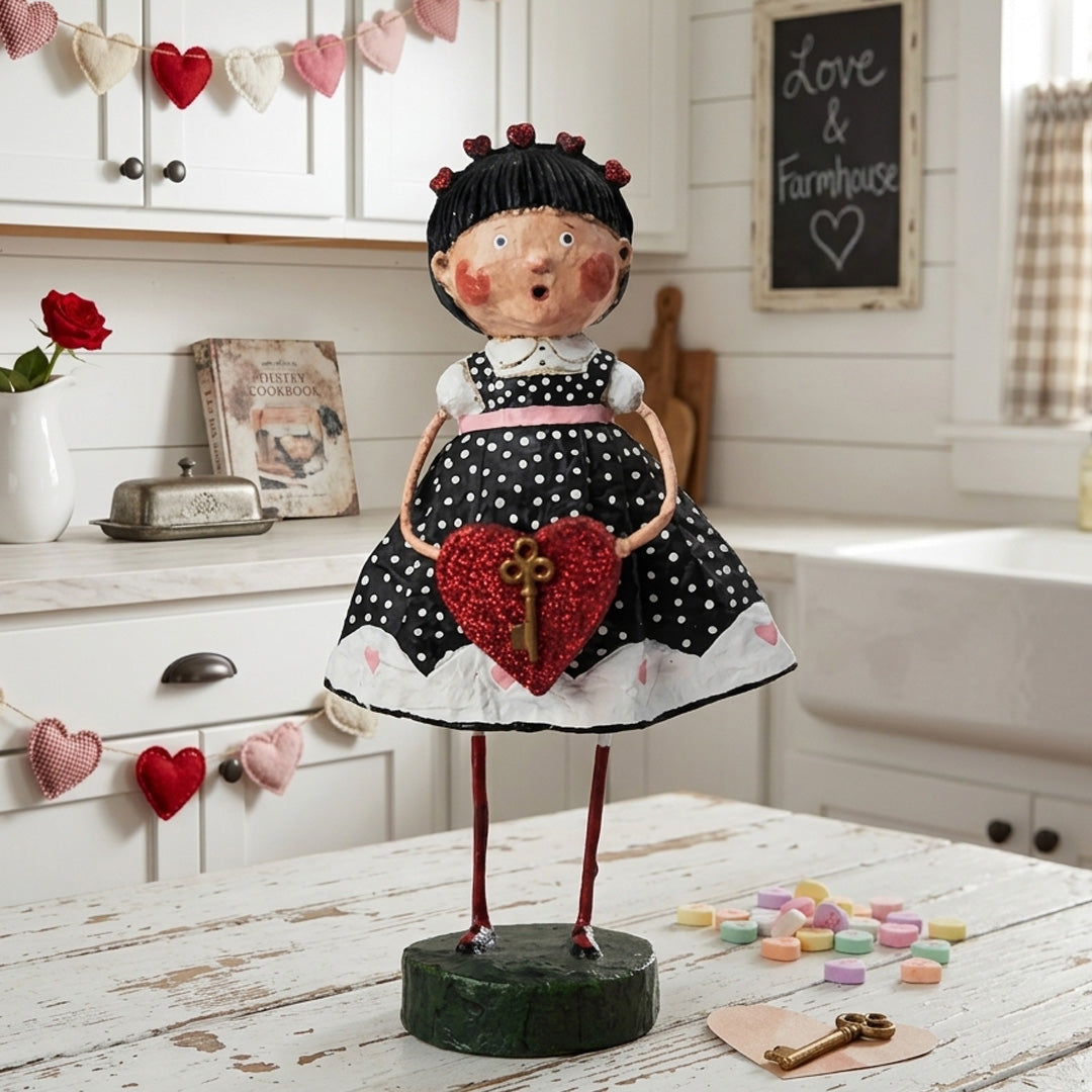 Cuddle Decor Lori Mitchell Key To My Heart front lifestyle