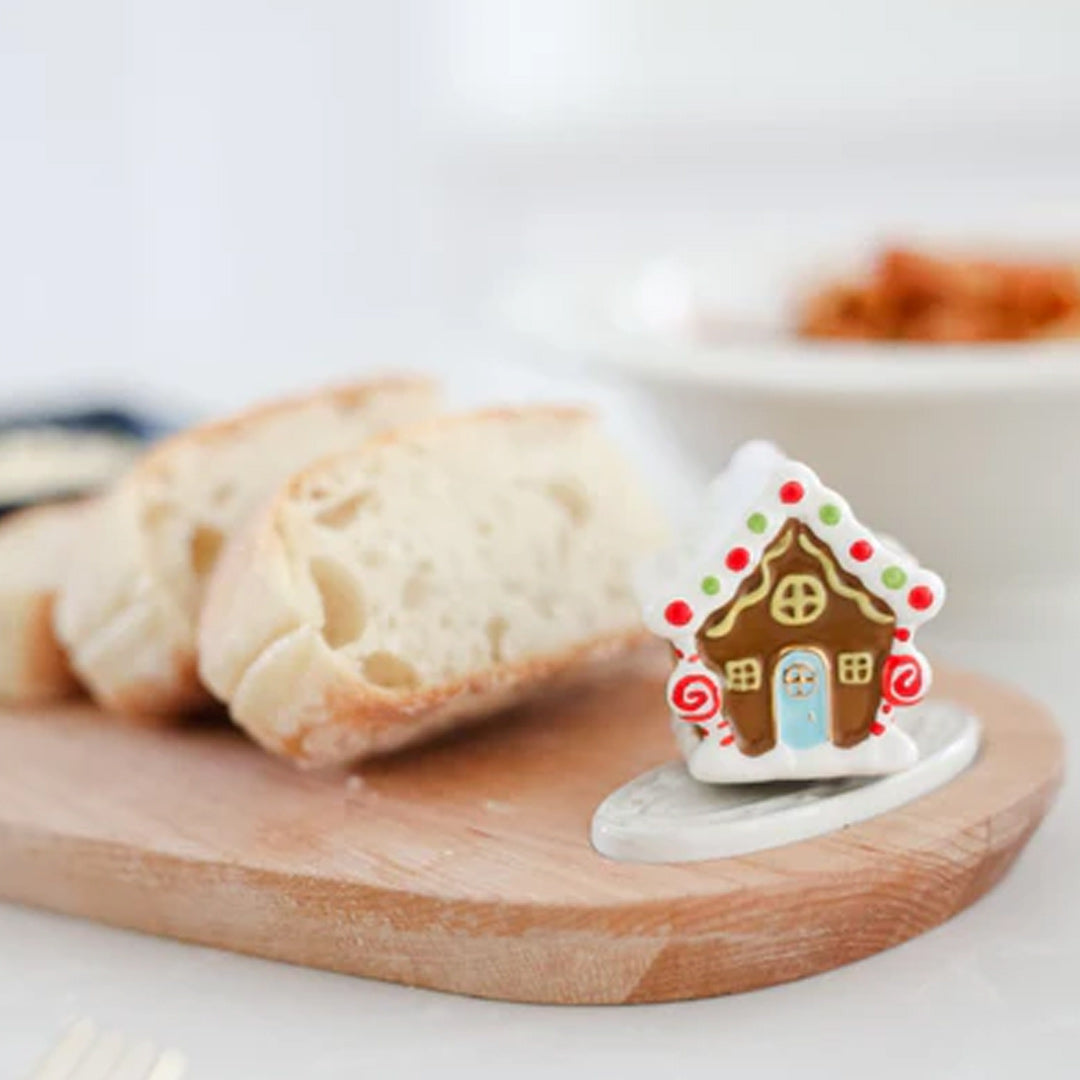 Nora Fleming Gingerbread House Mini lifestyle