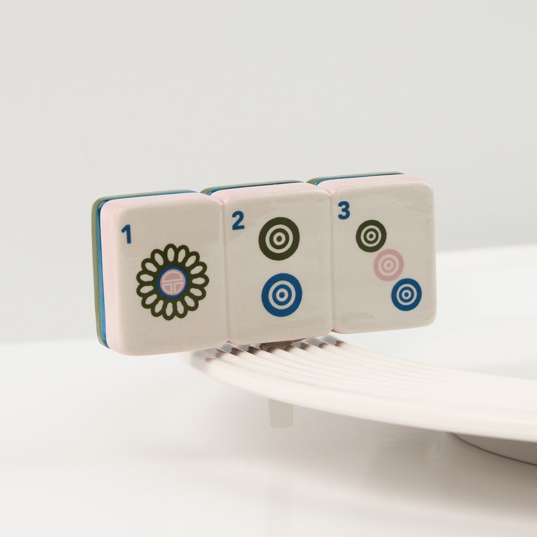 Cuddle Decor Nora Fleming mahj-ical (mahjong tile)