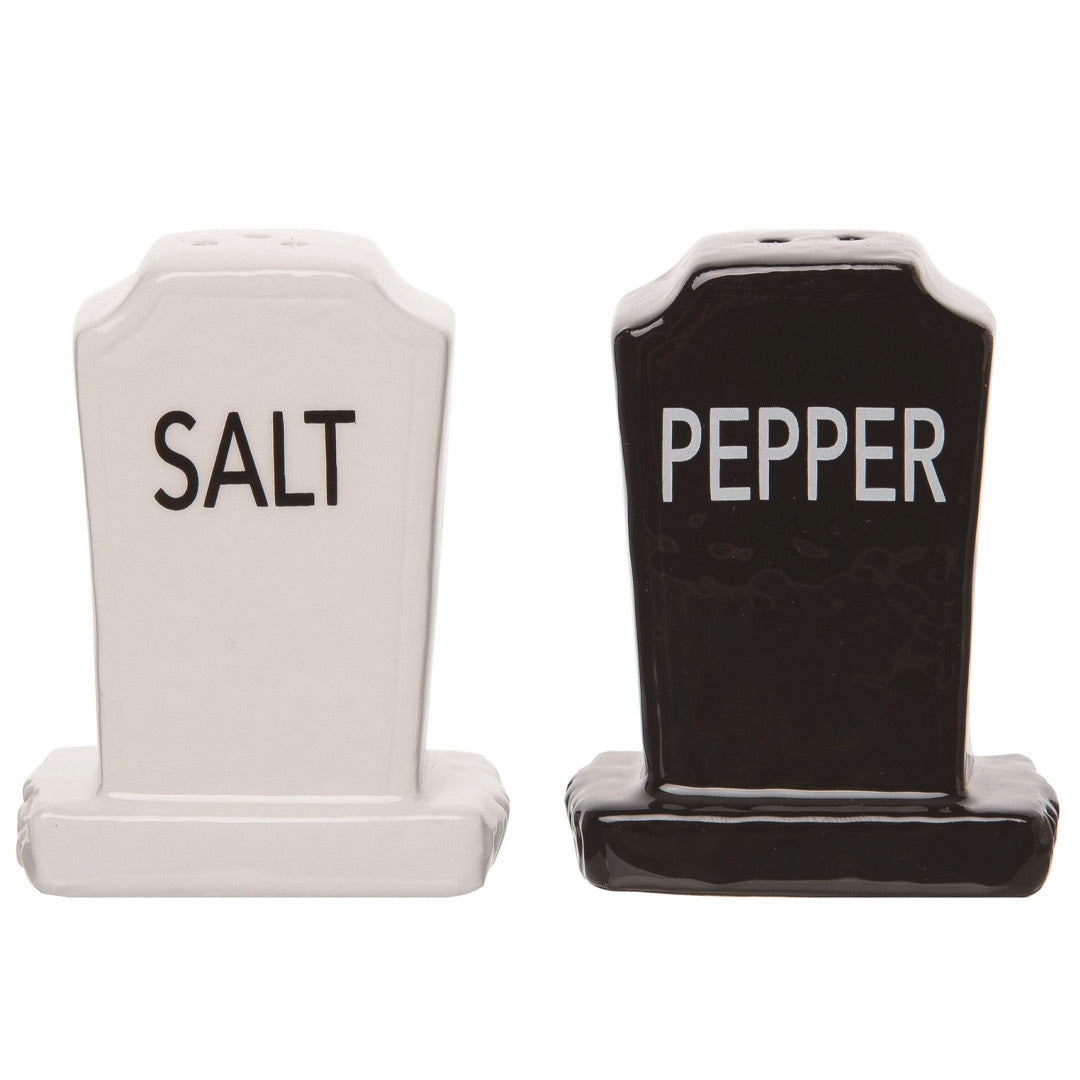 Transpac Spooky Salt Pepper Shaker Set 2