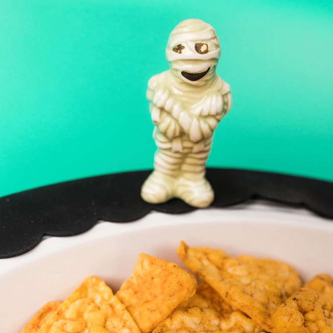 nora fleming mummy lifestyle