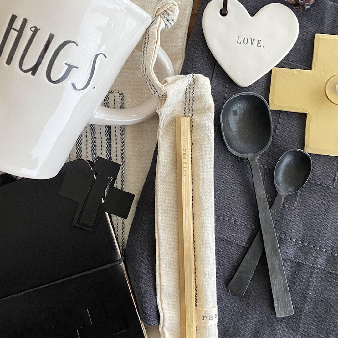 The Heritage Collection by Rae Dunn – gift set with 10 items