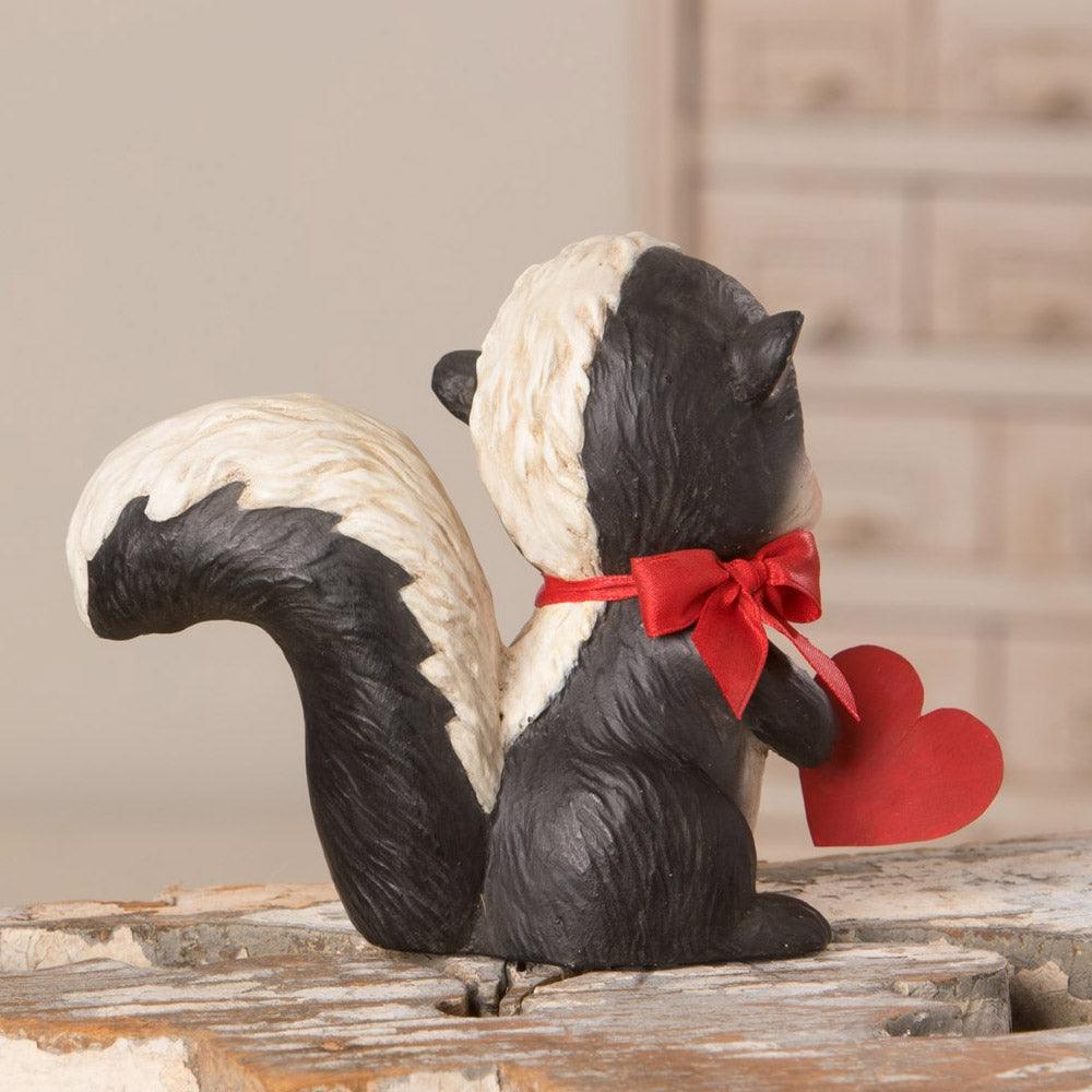 Stinkin' Cute Skunk Valentine's Figurine by Bethany Lowe Designs back