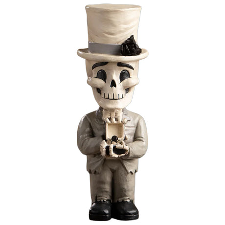 Bethany Lowe Groom Mortimer Skelly front