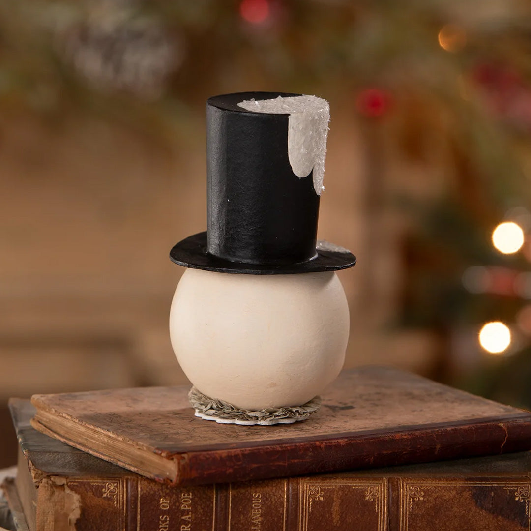 Cuddle Decor Bethany Lowe Mr. Snowman Container back lifestyle