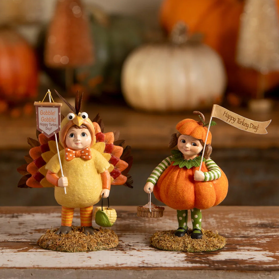 Bethany Lowe Petunia Pumpkin Pie set