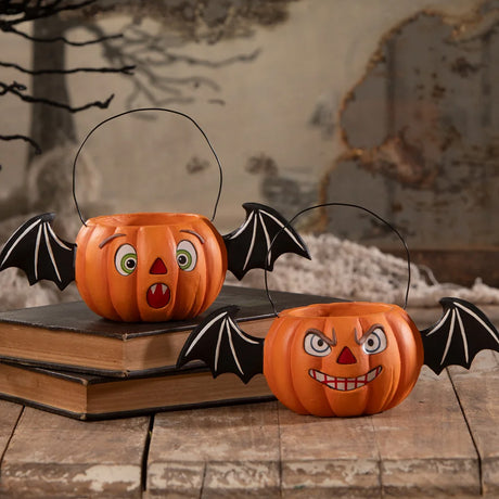 Bethany Lowe Scary Batty Jack Bucket front lifestyle set