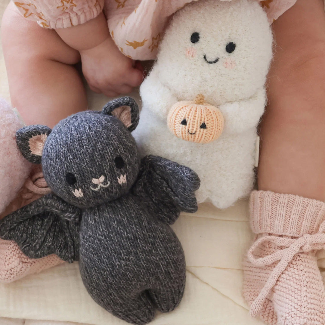 Cuddle Decor Cuddle Kind Baby Bat Charcoal lifestyle