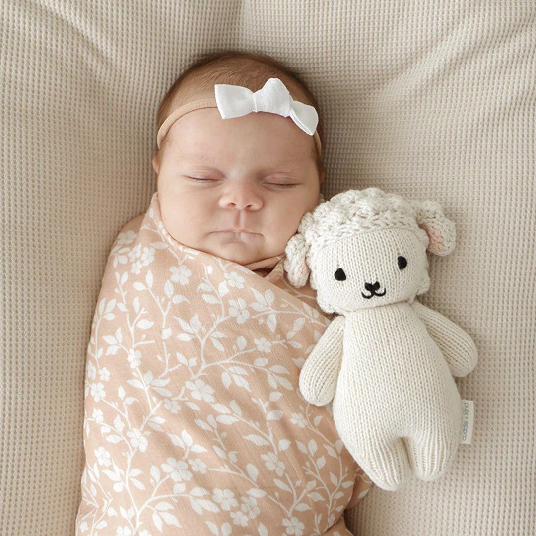 Cuddle Decor Cuddle Kind Baby Lamb lifestyle