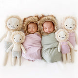 Cuddle Decor Cuddle and Kind Savannah the Lion lifestyle