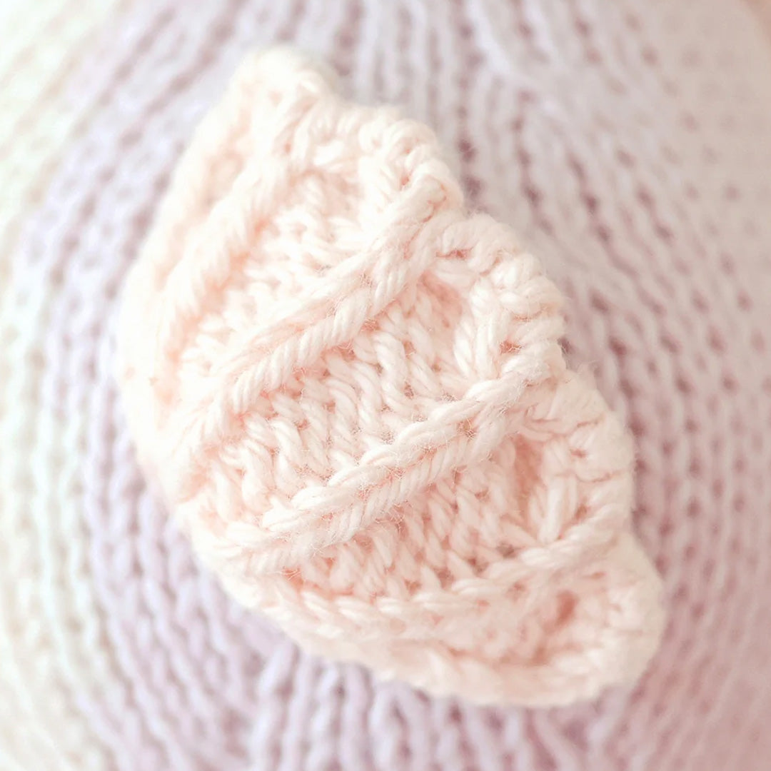 Cuddle Decor Cuddle and Kind Baby Seahorse Lilac  close up