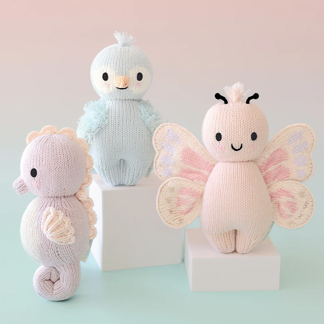 Cuddle Decor Cuddle and Kind Baby Seahorse Lilac  lifestyle set