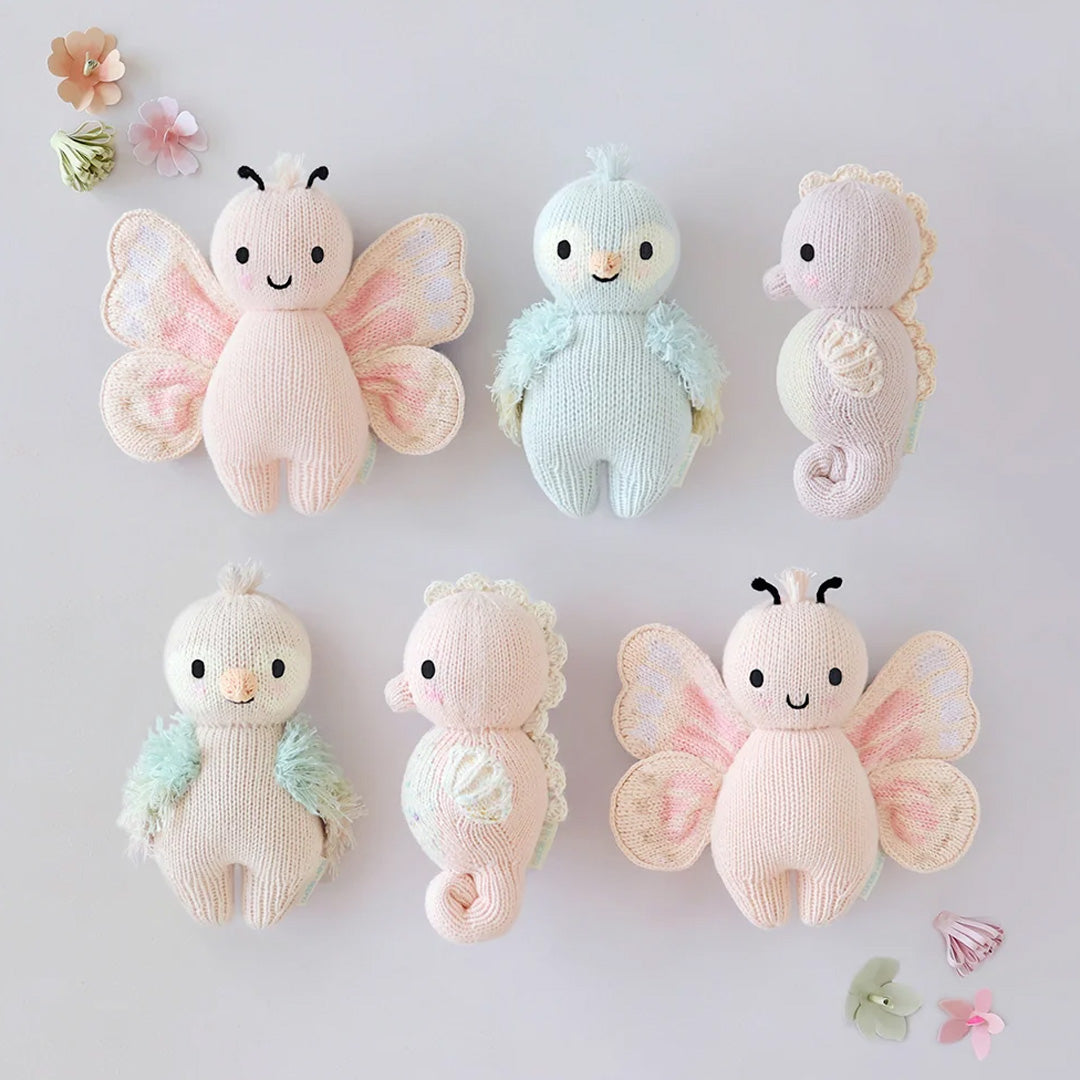 Cuddle Decor Cuddle and Kind Baby Seahorse Lilac  lifestyle set