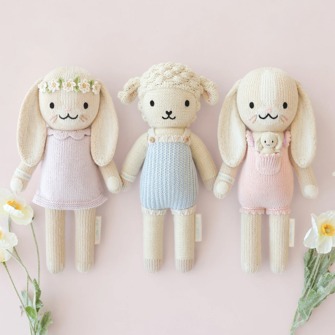 Cuddle Decor Benjamin the Lamb by Cuddle+Kind set