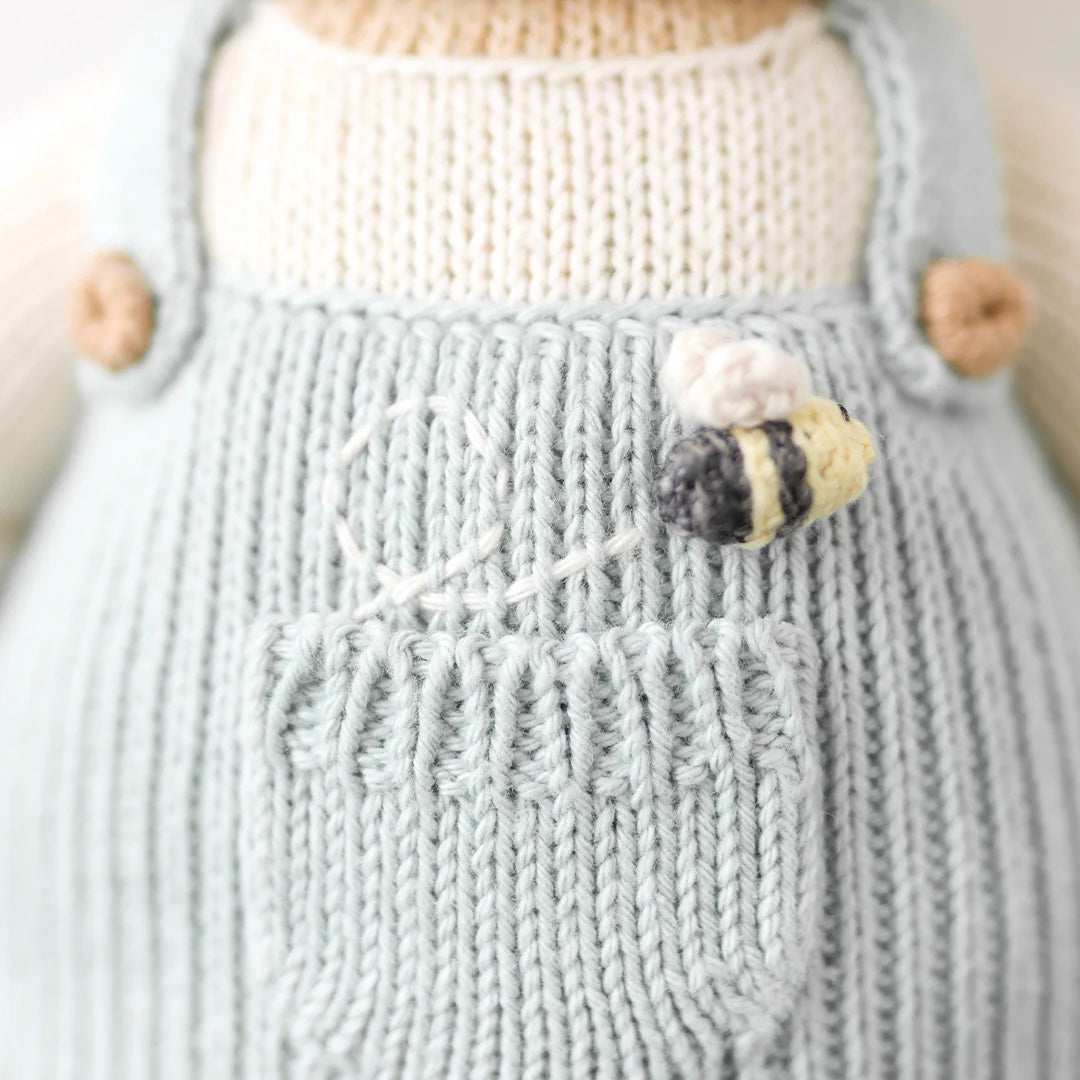 Cuddle Kind Charlie the Honey Bear 3