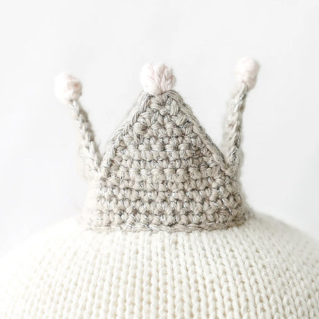 Cuddle Decor Harlow the Swan by Cuddle+Kind close up