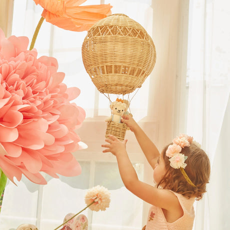 cuddle kind Tiny Sebastian the Lamb