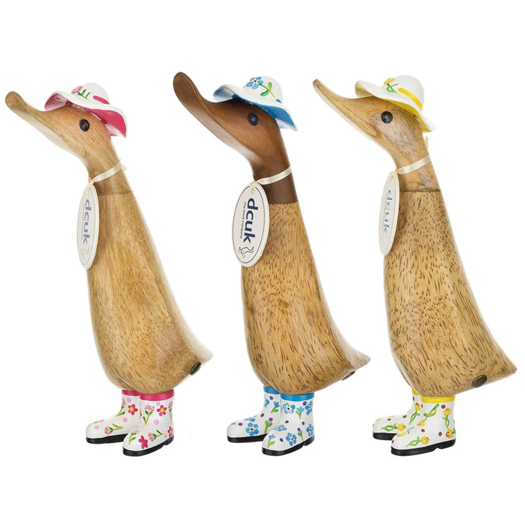 Flower Hat and Boot Duckling CARNATION 8.8" set