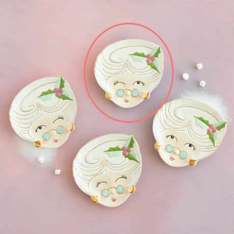 Cuddle Decor Glitterville Mrs. Papa Noel Plate 7" Left Eye Winking