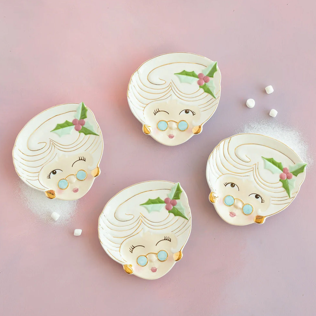 Cuddle Decor Glitterville Mrs. Papa Noel Plate 7"