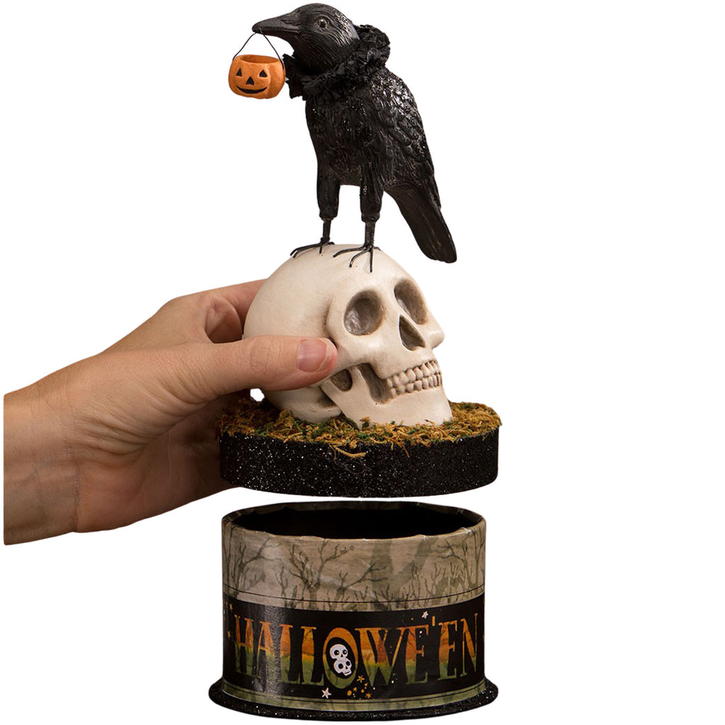 Bethany Lowe Crow and Skull on Box opened