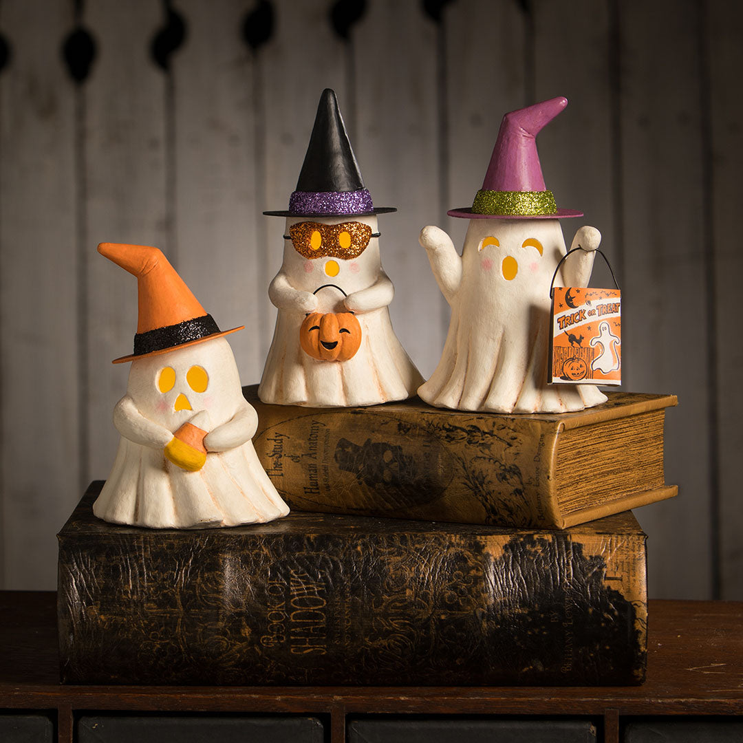 Bethany Lowe Witchy Ghost Luminary - Thumbnail 4
