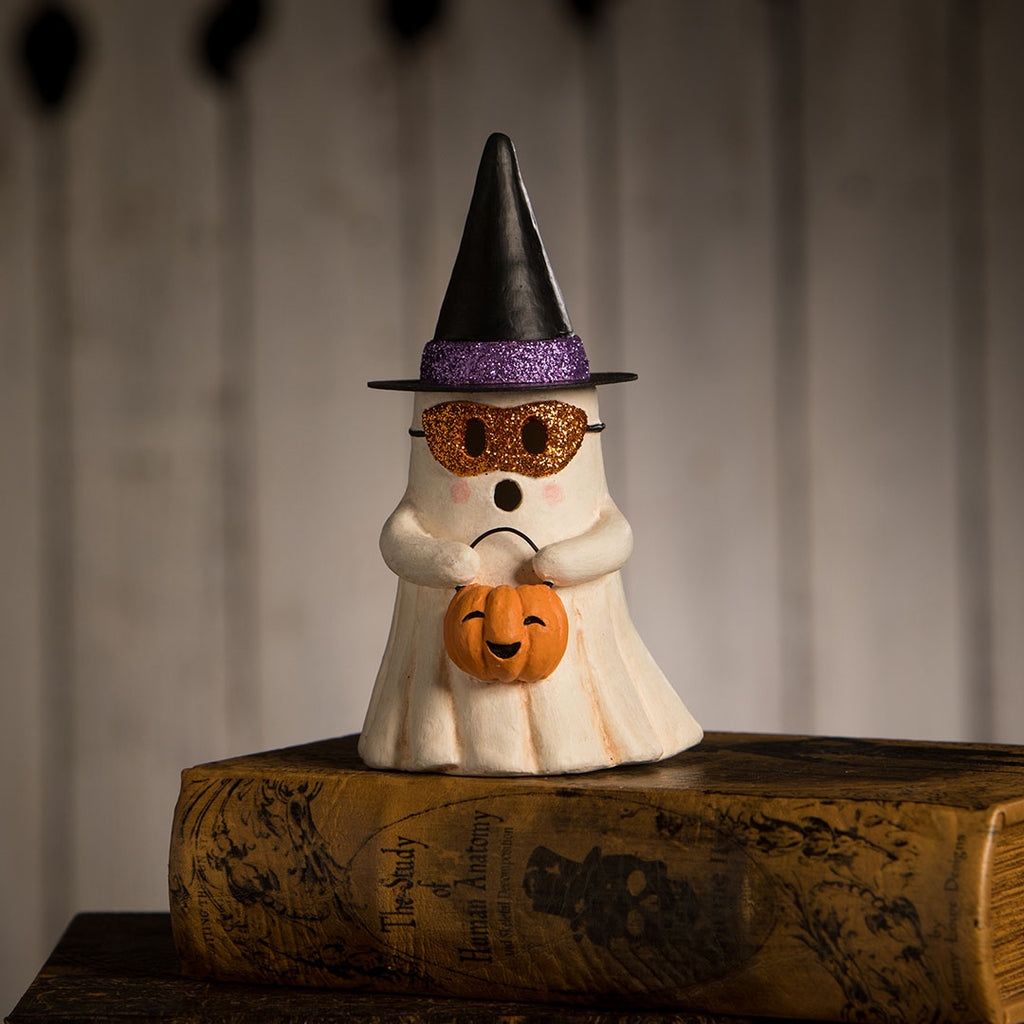 Bethany Lowe Witchy Ghost with Pumpkin front life style