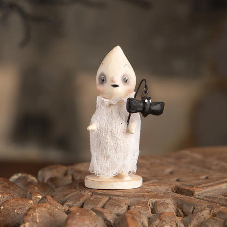 Michelle Lauritsen Going Batty Ghost front lifestyle