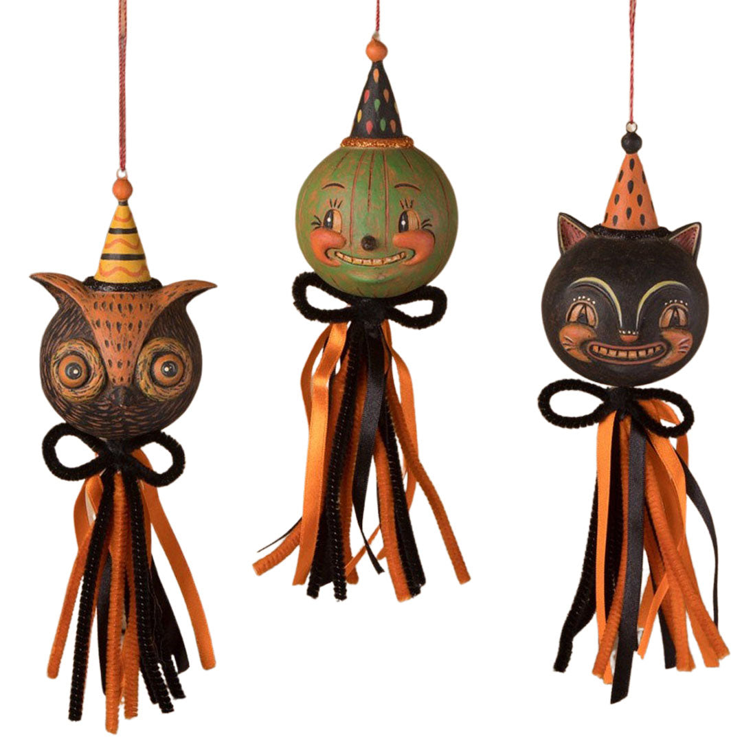 Eavesdrop Tassel Ornament