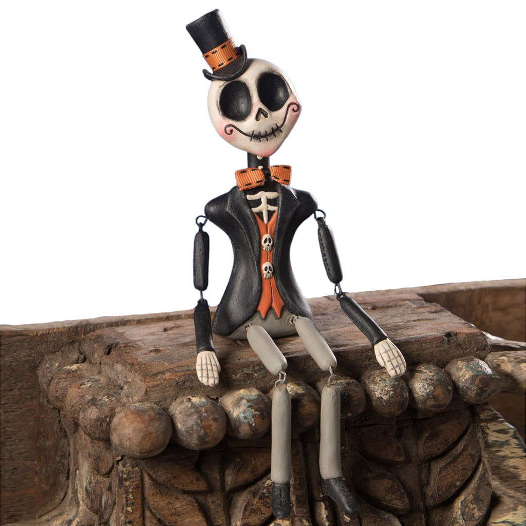 Vincent Skullgrave Halloween Figurine by LeeAnn Kress