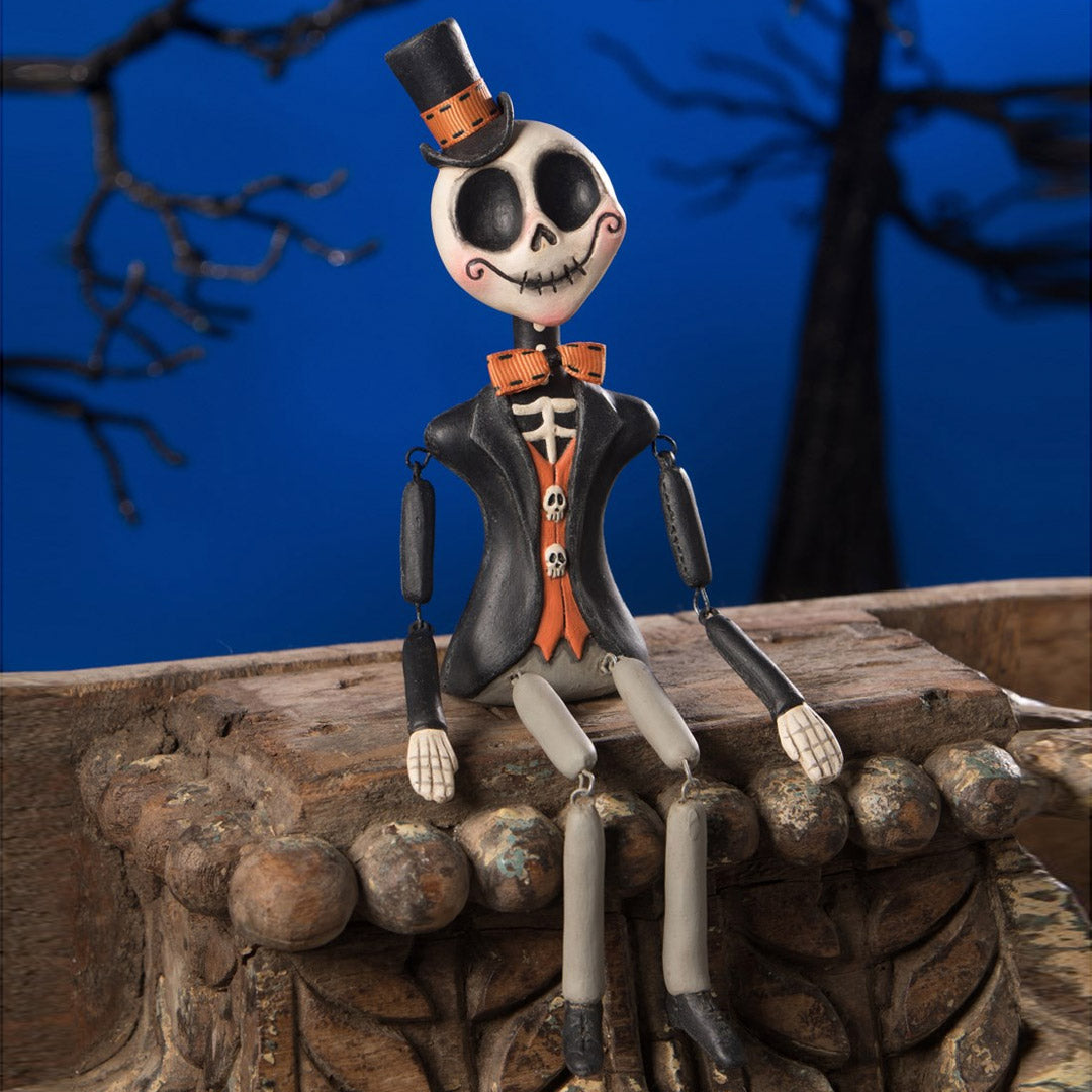 Vincent Skullgrave Halloween Figurine by LeeAnn Kress