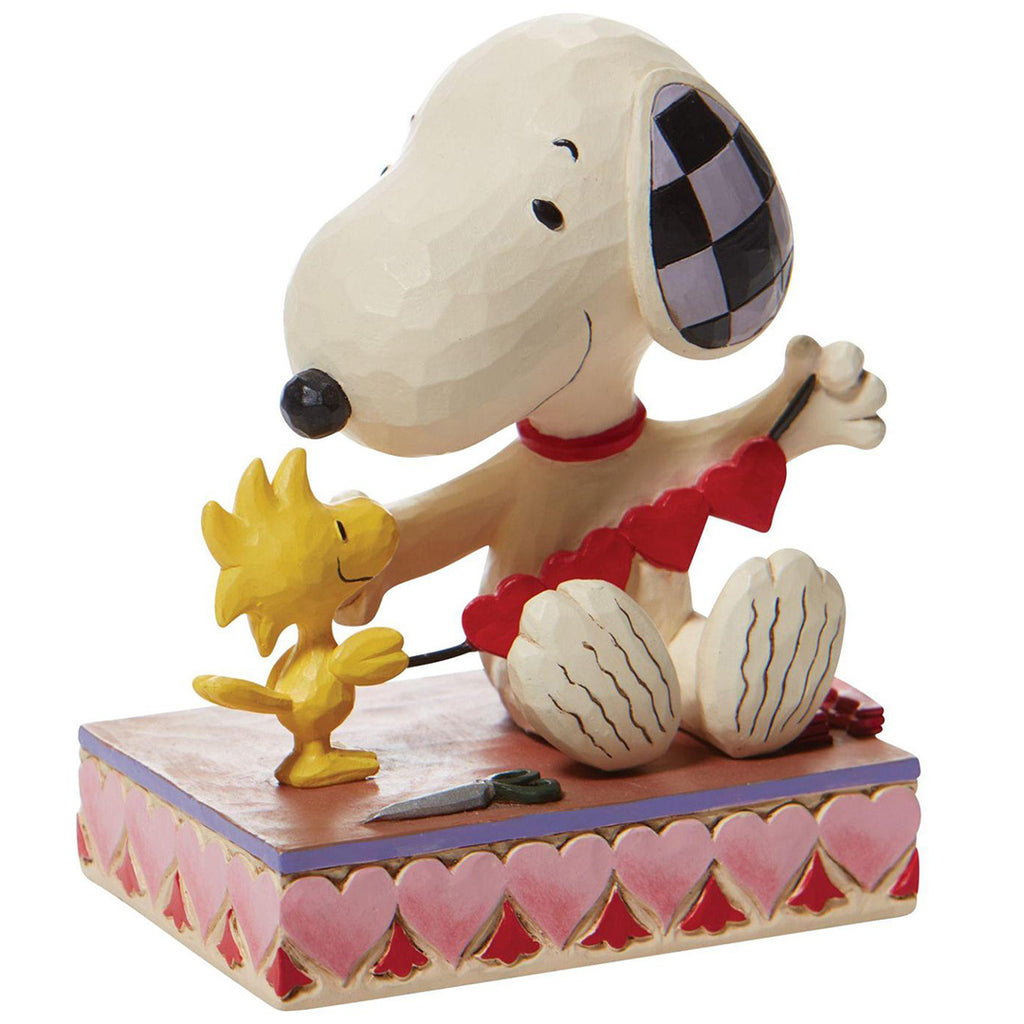 Jim Shore Snoopy with Hearts Garland side