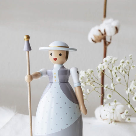 Kay Bojesen Hans Christian Andersen Shepherdess 3