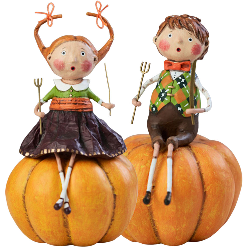 A Pumpkin-Nic Figurine and Collectible by Lori Mitchell Set of 2