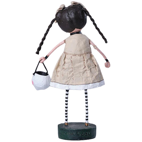 Voo Doo Sue Halloween Figurine and Collectible by Lori Mitchell new version back